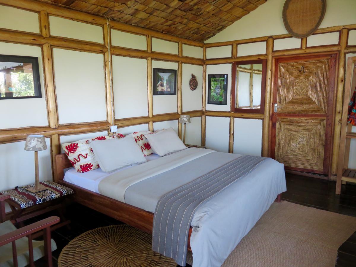 Nkuringo Bwindi Gorilla Lodge Экстерьер фото